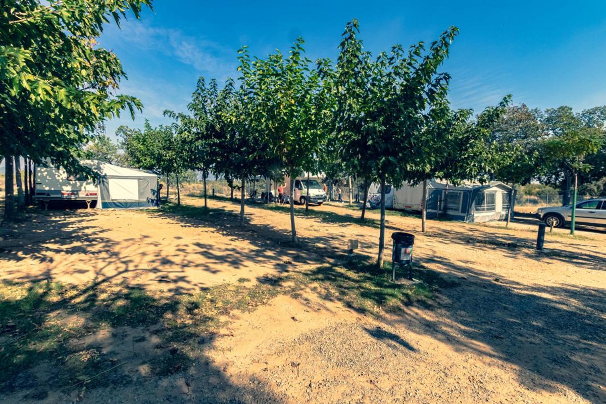 Hotel Ecologic Vinyols Camp Vinyols i Els Arcs Zewnętrze zdjęcie